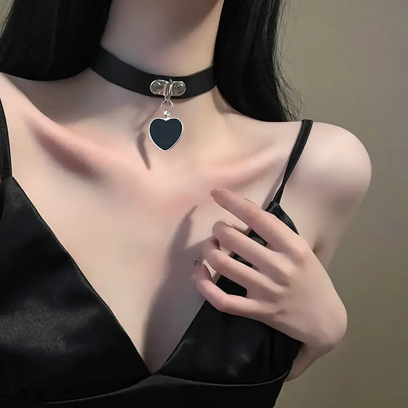 CKQU BDSM Leather Adjustable Neck Collar with Metal Chain & Bell for Adult Bondage Roleplay Luminous Safe Control Hot Sale