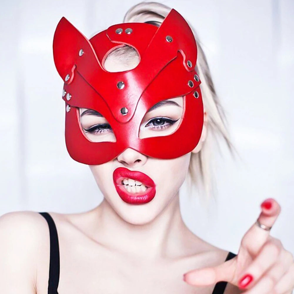 Women Sexy Red Leather Mask Gothic Cosplay Masquerade Ball Half Face Cat Mask BDSM Sex Games Toy Party Fancy Masks Accessories