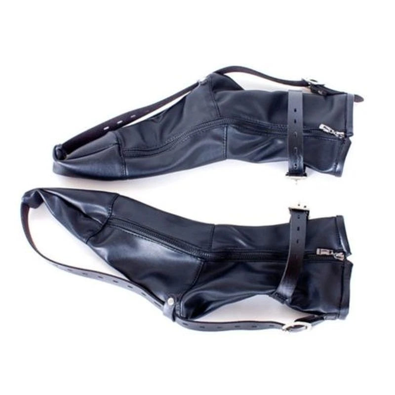 BDSM Feet Hoof Binde.
